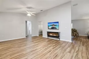 5606 Rosewall Cir, Leesburg, FL 34748 - Photo 9