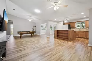 5606 Rosewall Cir, Leesburg, FL 34748 - Photo 11