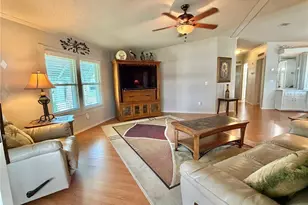 303 Hawthorne Blvd, Leesburg, FL 34748 - Photo 9