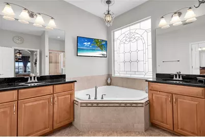 237 Blue Cypress Drive, Groveland, FL 34736 - Photo 35