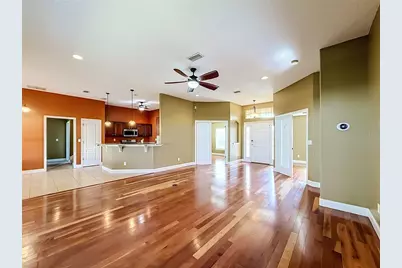 301 Ashton Woods Lane, Leesburg, FL 34748 - Photo 9