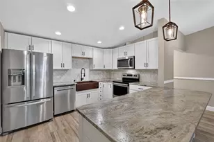 2434 Trace Ave, Belle Isle, FL 32809 - Photo 9