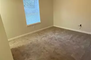 803 E Hazzard Ave, Eustis, FL 32726 - Photo 11