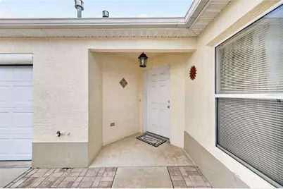 1049 Jackson Street, The Villages, FL 32162 - Photo 5