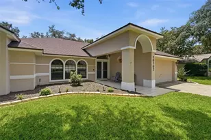 10102 Silver Bluff Dr, Leesburg, FL 34788 - Photo 5