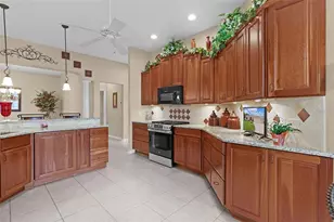 1652 Zanzibar Pl, The Villages, FL 32162 - Photo 15