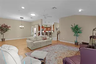 1652 Zanzibar Pl, The Villages, FL 32162 - Photo 13