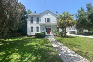 1120 Webster St, Leesburg, FL 34748 - Photo 1
