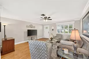 1218 Santos Pl, The Villages, FL 32159 - Photo 9