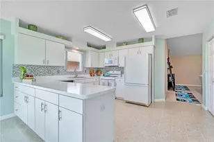 328 Grand Vista Trail, Leesburg, FL 34748 - Photo 13