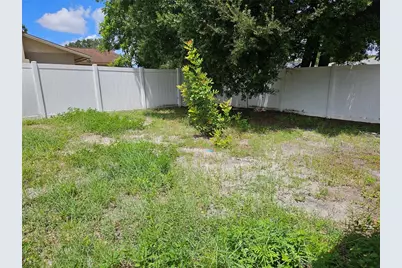 6092 Burch Street N, Saint Petersburg, FL 33709 - Photo 17
