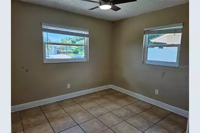 6092 Burch Street N, Saint Petersburg, FL 33709 - Photo 11