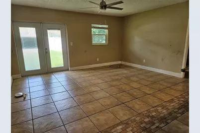 6092 Burch Street N, Saint Petersburg, FL 33709 - Photo 3