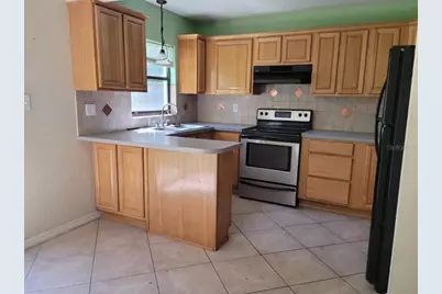 1300 Park Avenue, Tavares, FL 32778 - Photo 5