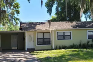 1300 Park Ave, Tavares, FL 32778 - Photo 1