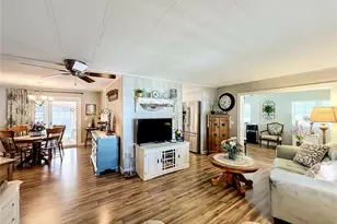 1108 Nassau Cir, Tavares, FL 32778 - Photo 9