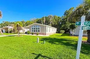 601 Robin Ln, Wildwood, FL 34785 - Photo 3