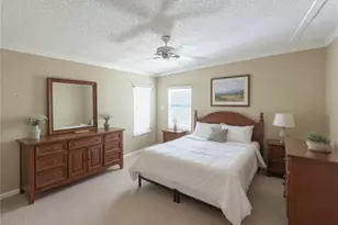 601 Robin Ln, Wildwood, FL 34785 - Photo 17
