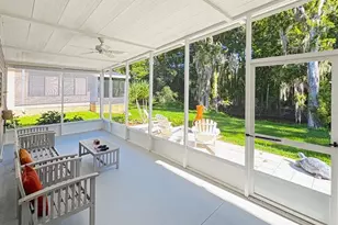 601 Robin Ln, Wildwood, FL 34785 - Photo 29