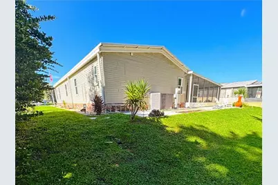 601 Robin Lane, Wildwood, FL 34785 - Photo 5