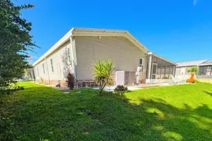 601 Robin Ln, Wildwood, FL 34785 - Photo 5