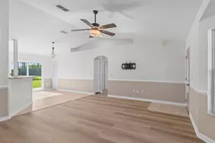 13383 SE 102nd Ct, Belleview, FL 34420 - Photo 11