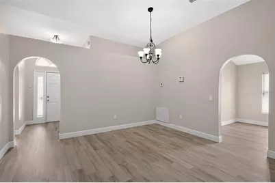2417 Sandridge Circle, Eustis, FL 32726 - Photo 9