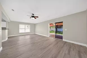 2417 Sandridge Cir, Eustis, FL 32726 - Photo 11