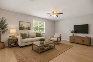 23741 Sorrento Springs Dr, Sorrento, FL 32776 - Photo 9