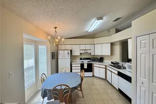 25220 Wild Heron, Leesburg, FL 34748 - Photo 3
