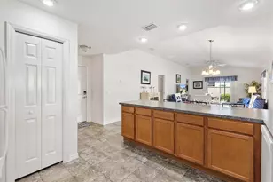 2192 Shanewood Ct, The Villages, FL 32162 - Photo 5