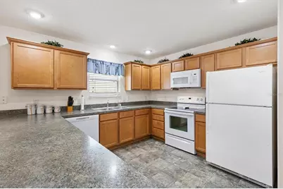 2192 Shanewood Court, The Villages, FL 32162 - Photo 3