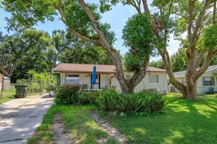 1005 W Montrose St, Clermont, FL 34711 - Photo 1