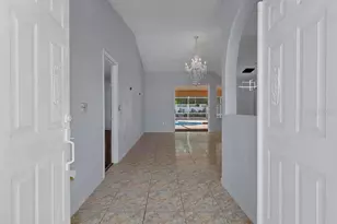 11081 Fell St, Spring Hill, FL 34609 - Photo 9