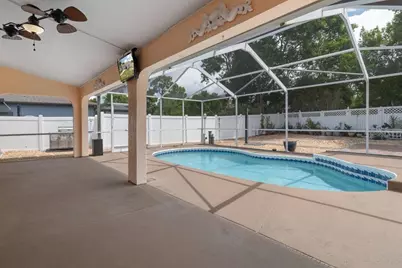 11081 Fell Street, Spring Hill, FL 34609 - Photo 11