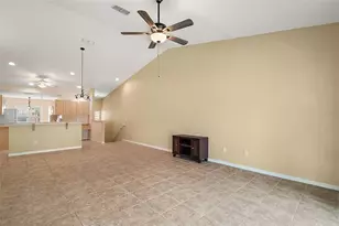 5368 Compass Point, Oxford, FL 34484 - Photo 5