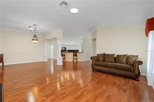 556 Kingston Way, The Villages, FL 32162 - Photo 9