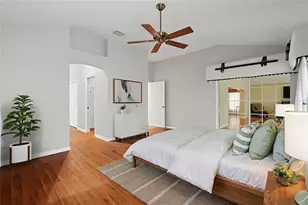 556 Kingston Way, The Villages, FL 32162 - Photo 13