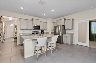 5285 Sunshine Dr, Wildwood, FL 34785 - Photo 3