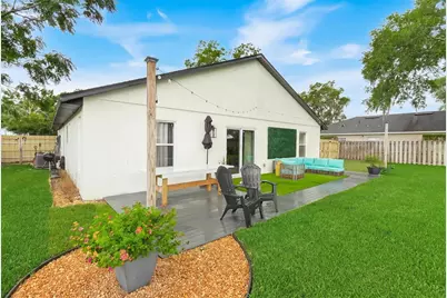 130 W 8th St, Chuluota, FL 32766 - Photo 17