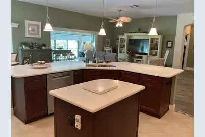 2841 Apache Court, The Villages, FL 32163 - Photo 11