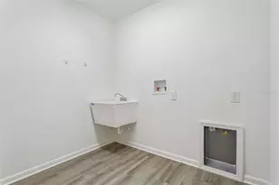 1606 Rhoads Ct, The Villages, FL 34762 - Photo 11