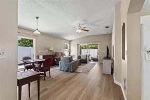 4224 Snowdon St, Clermont, FL 34711 - Photo 7
