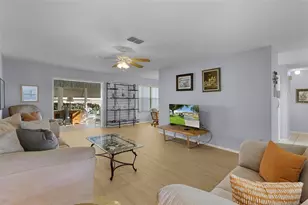 2018 Castano Pl, The Villages, FL 32159 - Photo 11