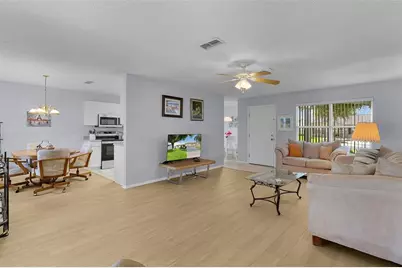 2018 Castano Place, The Villages, FL 32159 - Photo 9