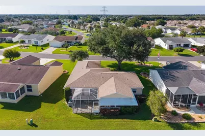 2018 Castano Place, The Villages, FL 32159 - Photo 5
