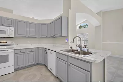517 Peppermill Circle, Kissimmee, FL 34758 - Photo 17