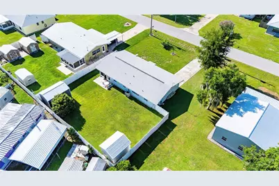 1056 Cr 463, Lake Panasoffkee, FL 33538 - Photo 41