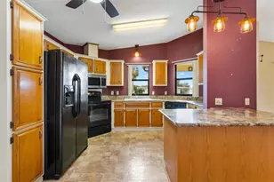 1532 E Schwartz Blvd, Lady Lake, FL 32159 - Photo 9