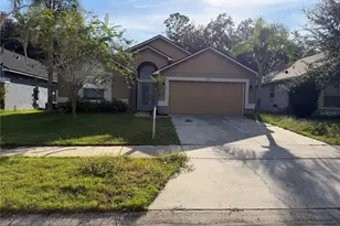 1079 Stoneham Dr, Groveland, FL 34736 - Photo 1